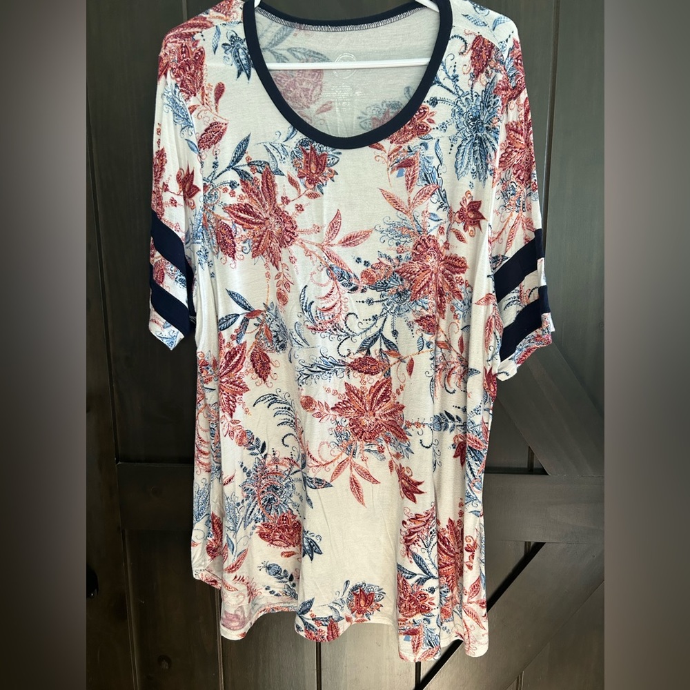 Plus size top